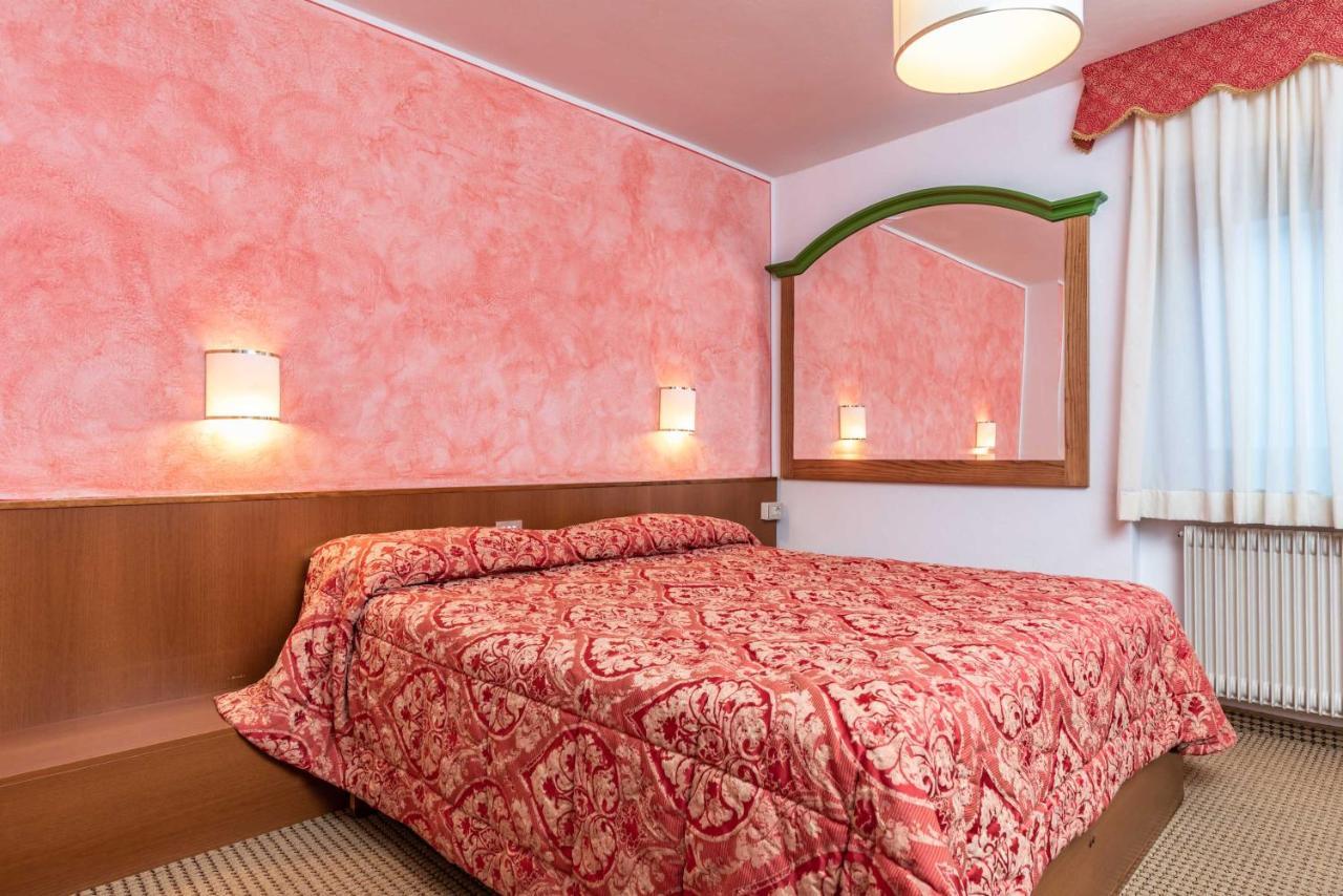 Italo Hotel