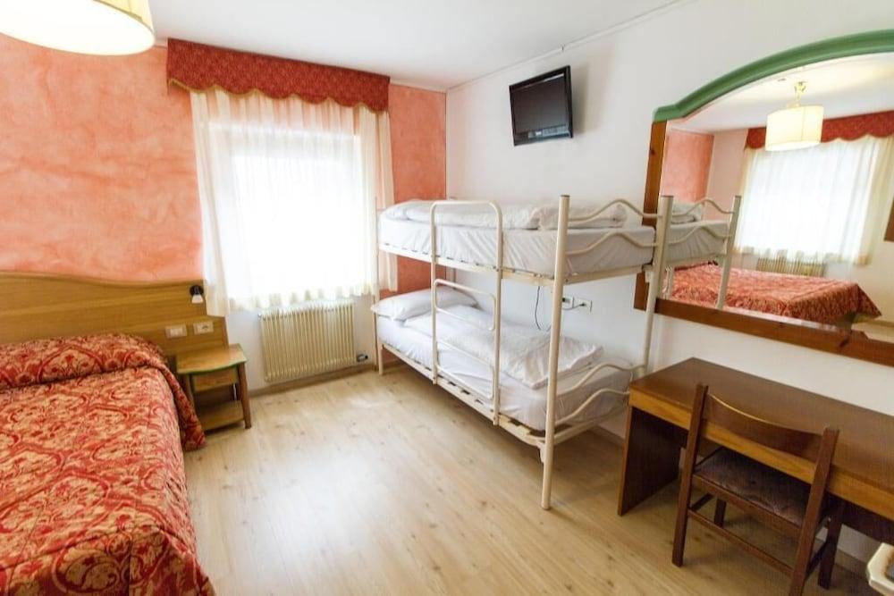 Hotel Italo 3*